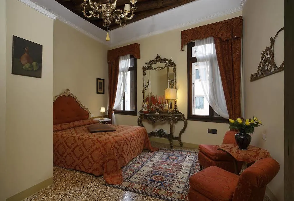 *** Couette-café Locanda Cà Del Console Venise Italie